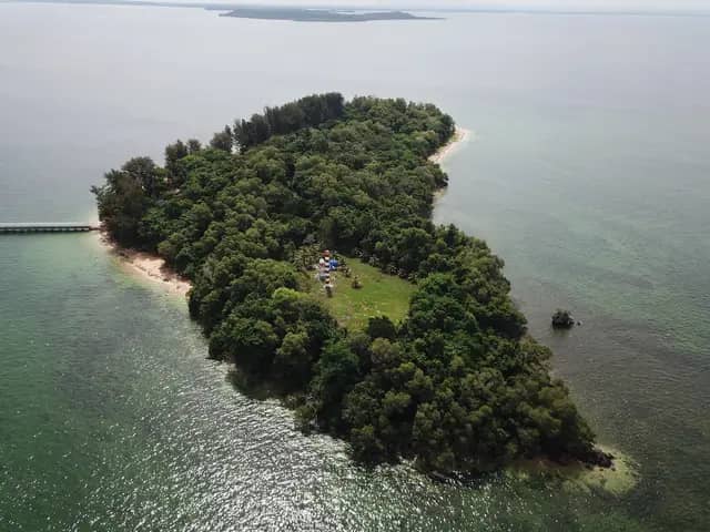 Sand Spit Kuraman Island
